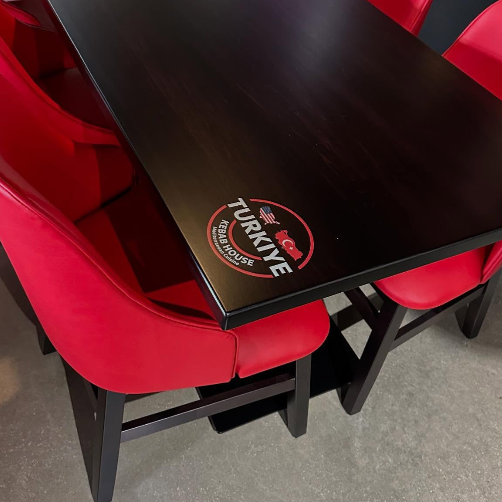 Custom Logo Solid Wood Restaurant Table Tops