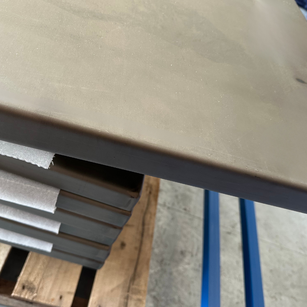 Custom Raw Steel Restaurant Table Top Clear Coated Powdered Coat Indoor-Outdoor Use