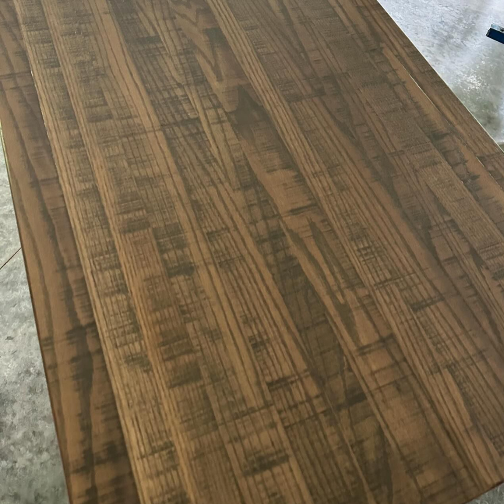 Rustic Saw Cut Oak Restaurant Table Tops Fully Custom