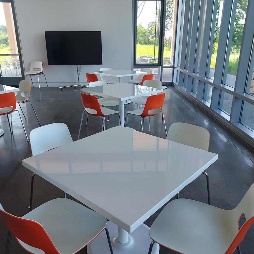Custom Italian White Resin MDF Restaurant Table Top Indoor